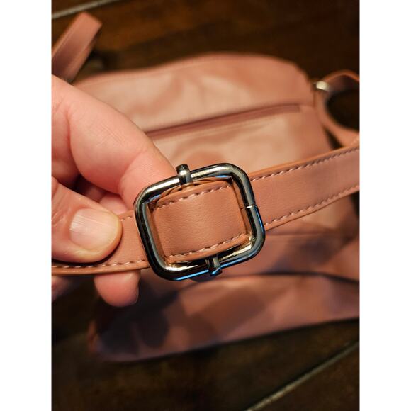 GIANI BERNINI Nappa Venice leather crossbody organizer bag -Rose / Pink (Used) - Picture 7 of 11